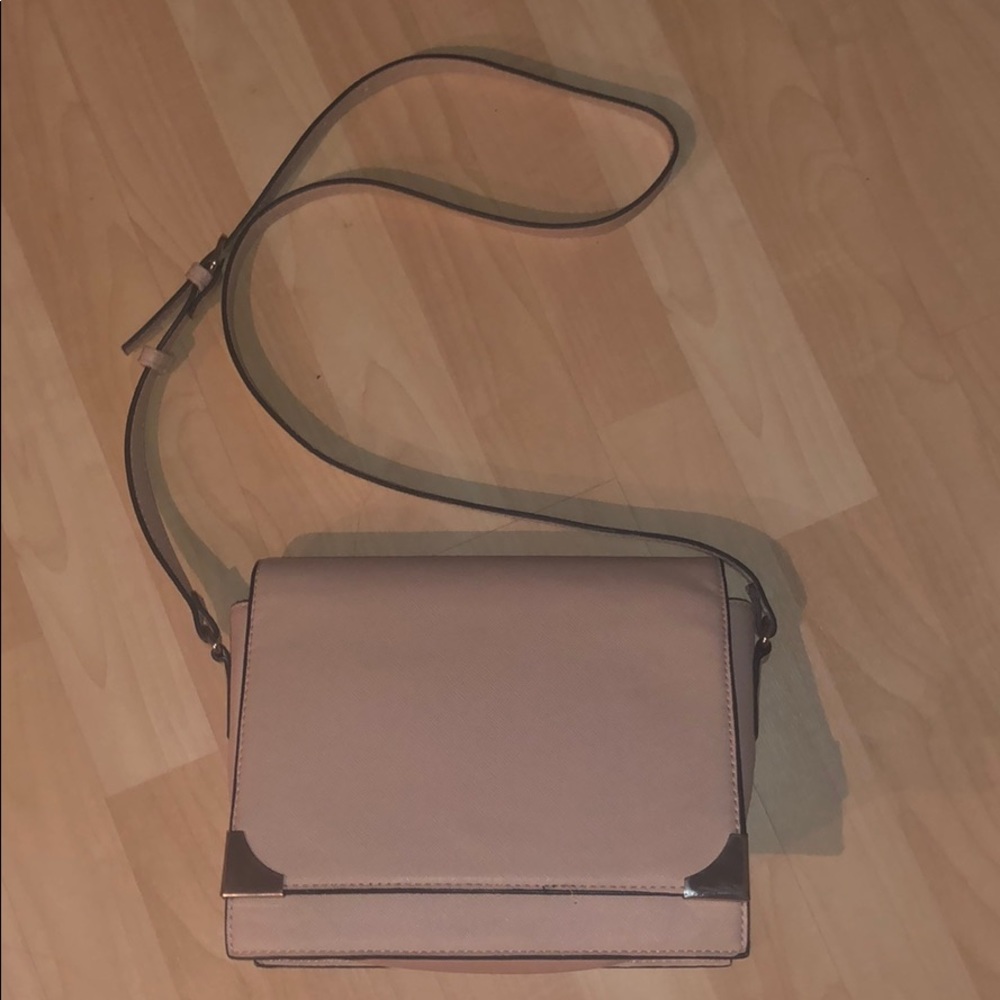 Blush nude/pink crossbody bag!